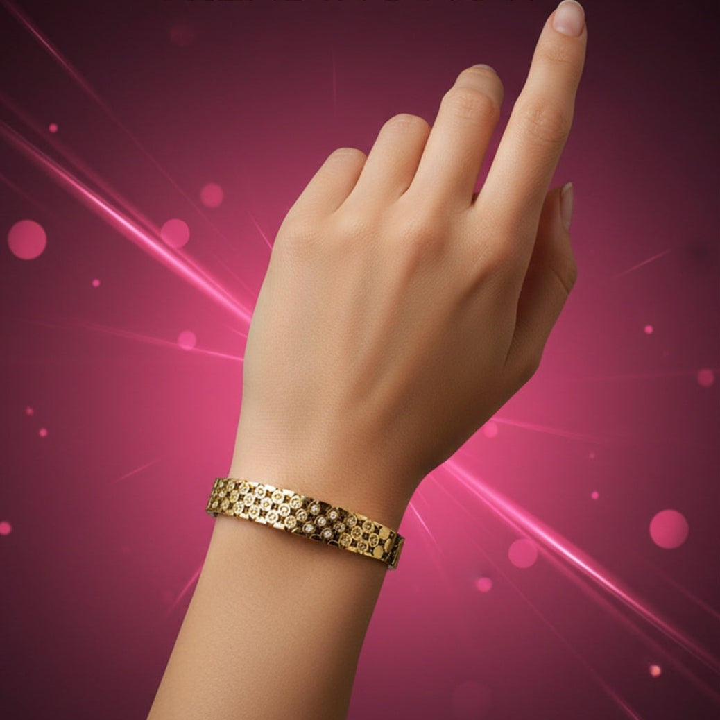 EL ARO Gold-Plated CZ Star Bangle