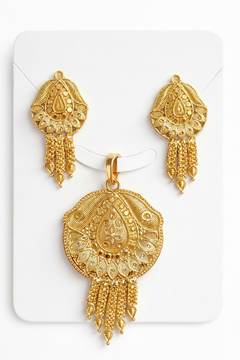 EL ARO Traditional Gold-Plated Pendant and Earrings Jewellery Set for Women