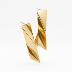 EL ARO Gold Mirror-Finish Folded Triangle Geometric Stud Earrings