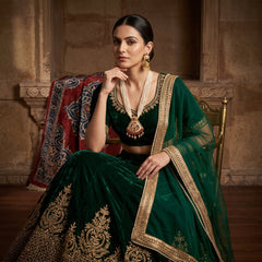 Elaro Pearl Strand Necklace & Jhumka Earrings Set with Peacock Pendant