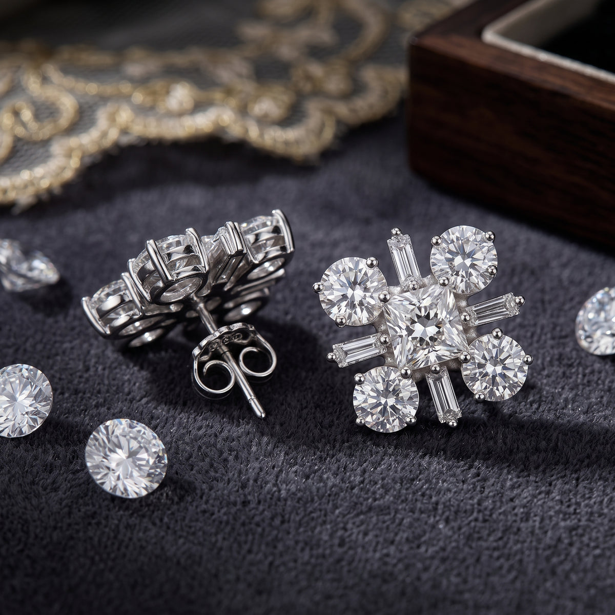 EL ARO  Silver CZ Floral Cluster Stud Earrings