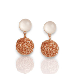 EL ARO Cream Enamel & Gold Mesh Ball Drop Earrings